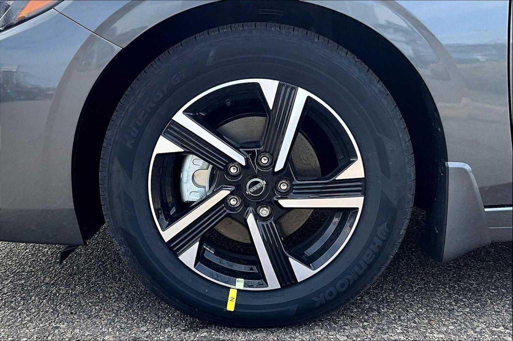 new 2025 Nissan Sentra car, priced at $23,307