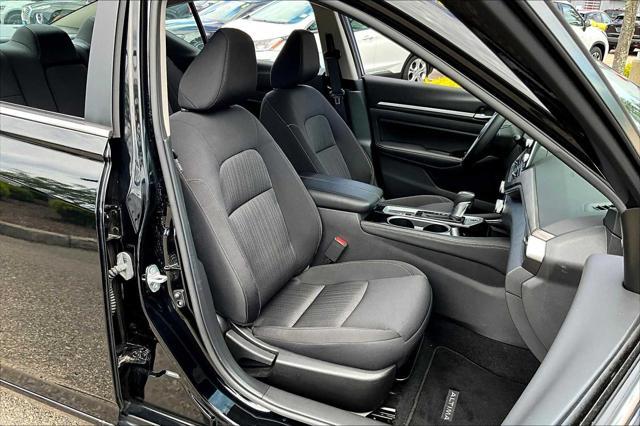 used 2023 Nissan Altima car, priced at $24,088