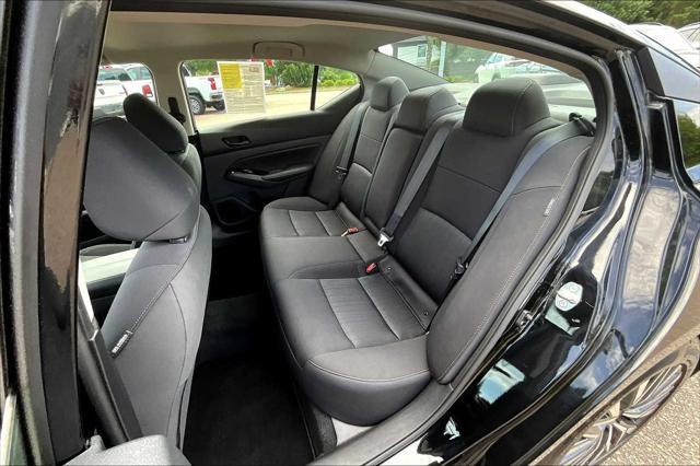 used 2023 Nissan Altima car, priced at $24,088