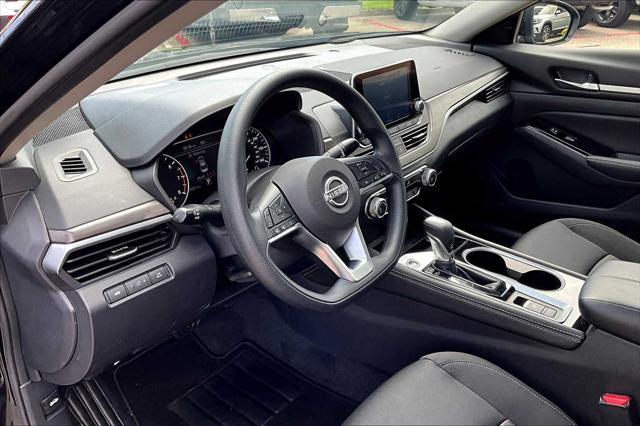 used 2023 Nissan Altima car, priced at $24,088
