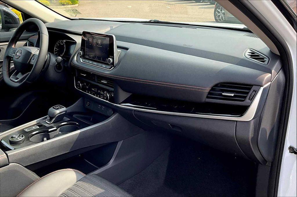 new 2025 Nissan Rogue car, priced at $37,925