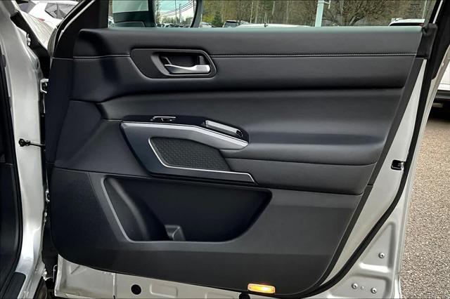 used 2022 Nissan Pathfinder car, priced at $30,895