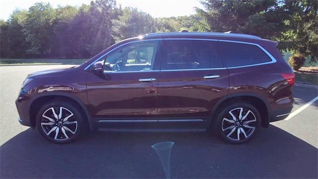 used 2022 Honda Pilot car, priced at $35,888