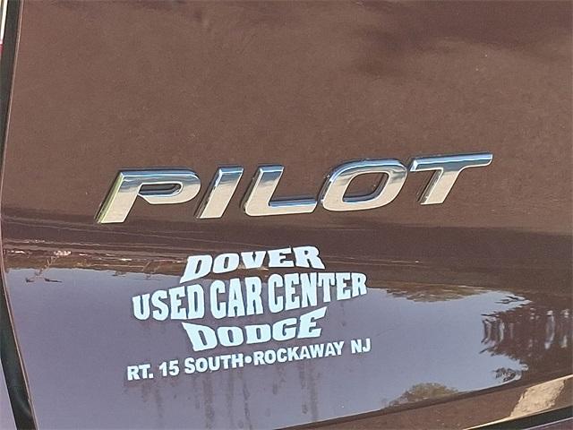 used 2022 Honda Pilot car, priced at $35,888