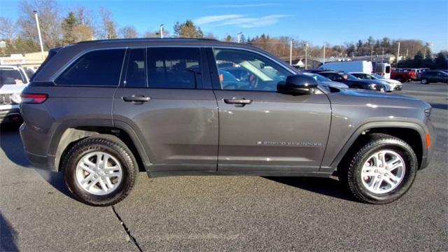 used 2024 Jeep Grand Cherokee car, priced at $36,995