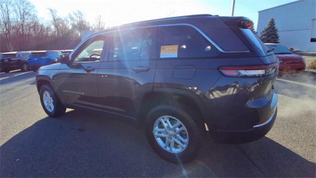 used 2024 Jeep Grand Cherokee car, priced at $36,995