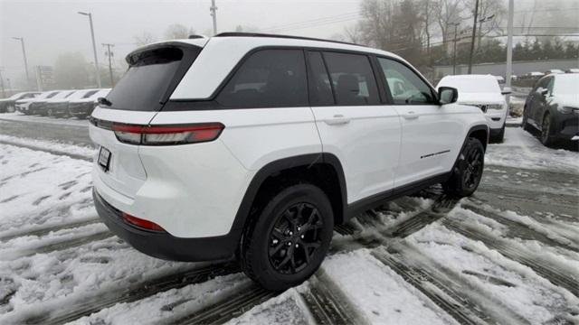 used 2024 Jeep Grand Cherokee car, priced at $41,995