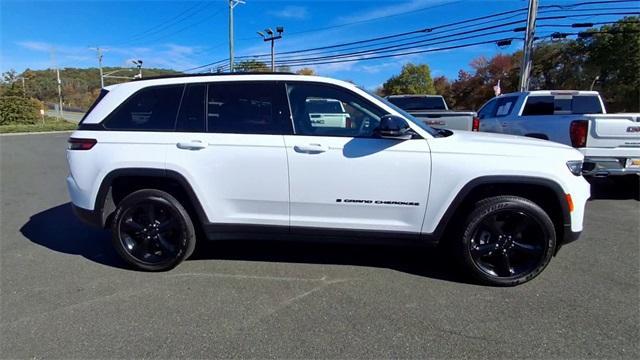 used 2024 Jeep Grand Cherokee car, priced at $36,288