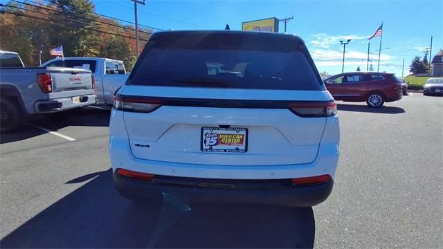 used 2024 Jeep Grand Cherokee car, priced at $36,288