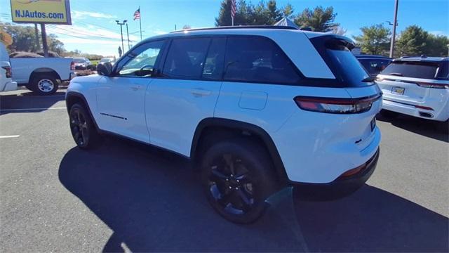 used 2024 Jeep Grand Cherokee car, priced at $36,288