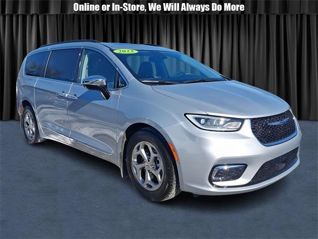 used 2023 Chrysler Pacifica car, priced at $39,995