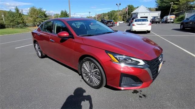 used 2023 Nissan Altima car, priced at $27,995