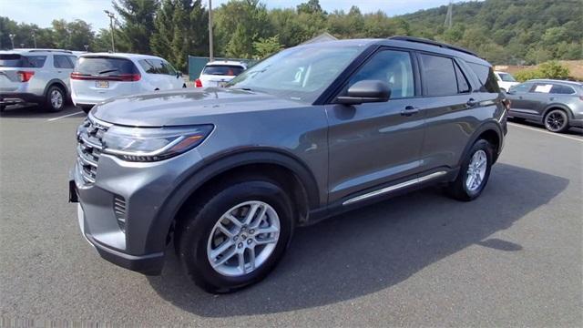 used 2025 Ford Explorer car, priced at $40,499