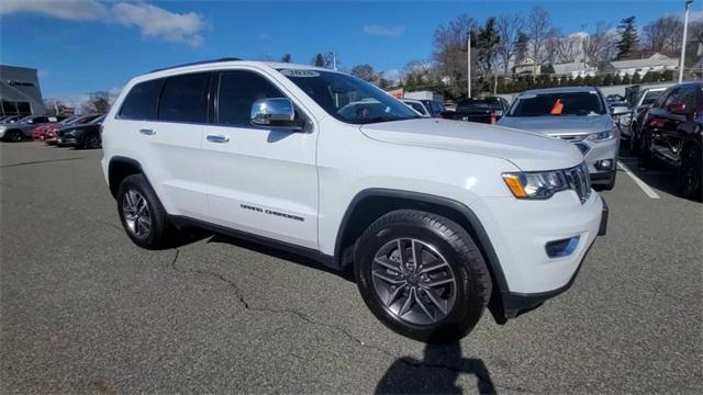 used 2020 Jeep Grand Cherokee car, priced at $31,995