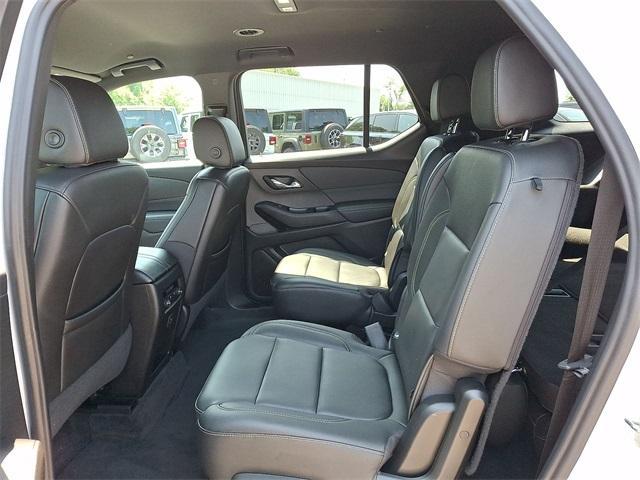 used 2023 Chevrolet Traverse car, priced at $33,201