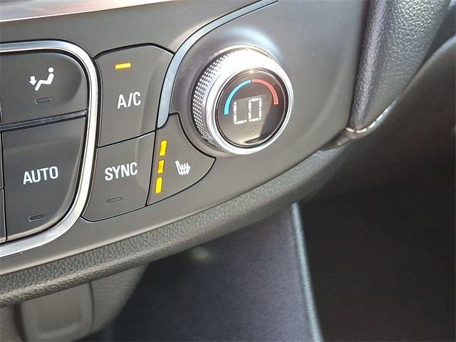 used 2023 Chevrolet Traverse car, priced at $33,201