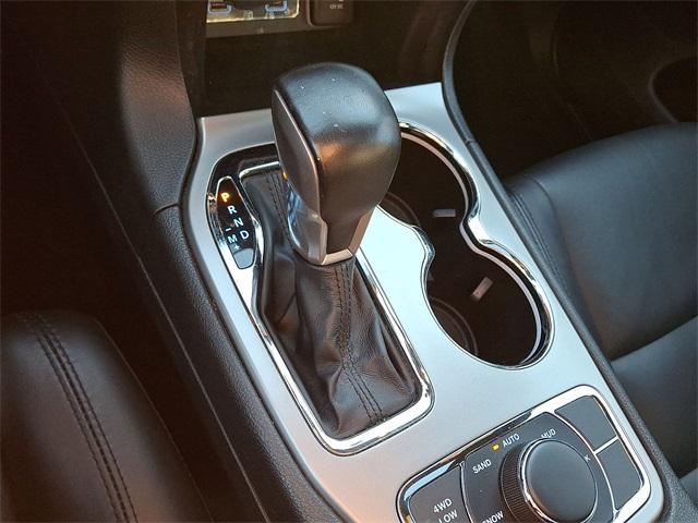 used 2021 Jeep Grand Cherokee car, priced at $24,599