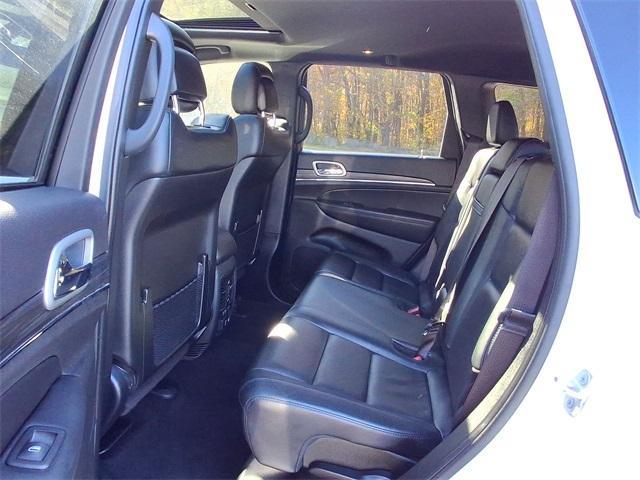 used 2021 Jeep Grand Cherokee car, priced at $27,599