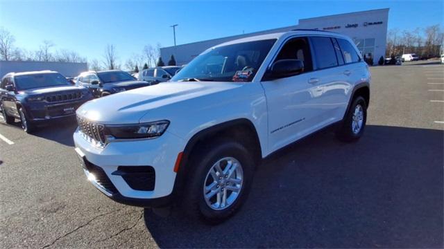 used 2024 Jeep Grand Cherokee car, priced at $34,995