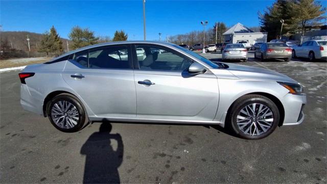 used 2023 Nissan Altima car, priced at $22,699