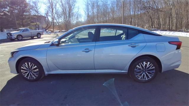 used 2023 Nissan Altima car, priced at $21,998