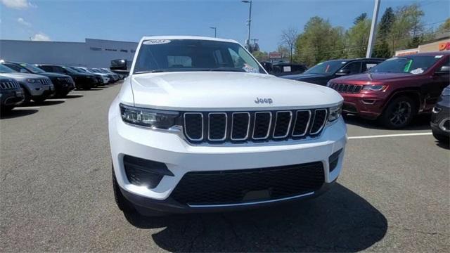 used 2023 Jeep Grand Cherokee car, priced at $38,995