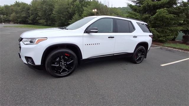 used 2021 Chevrolet Traverse car, priced at $37,998