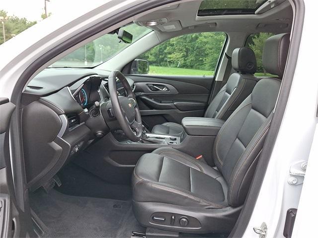used 2021 Chevrolet Traverse car, priced at $37,998