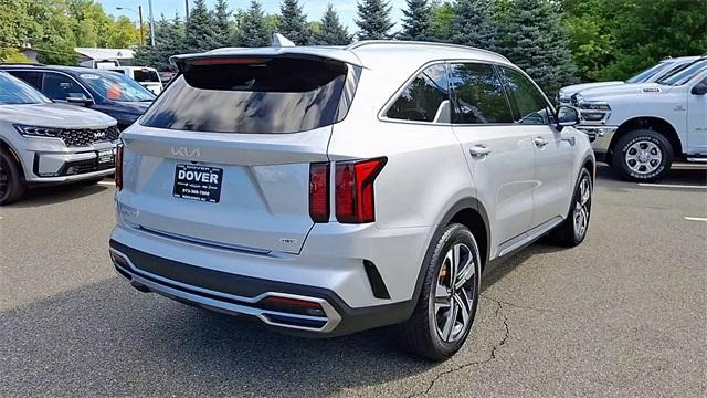 used 2023 Kia Sorento Hybrid car, priced at $31,652