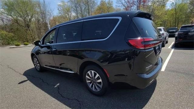 used 2023 Chrysler Pacifica Hybrid car, priced at $55,000