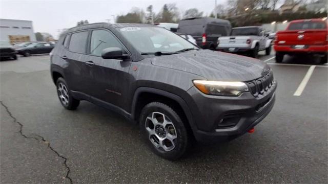 used 2022 Jeep Compass car, priced at $25,995