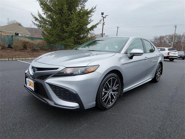used 2024 Toyota Camry Hybrid car, priced at $30,995