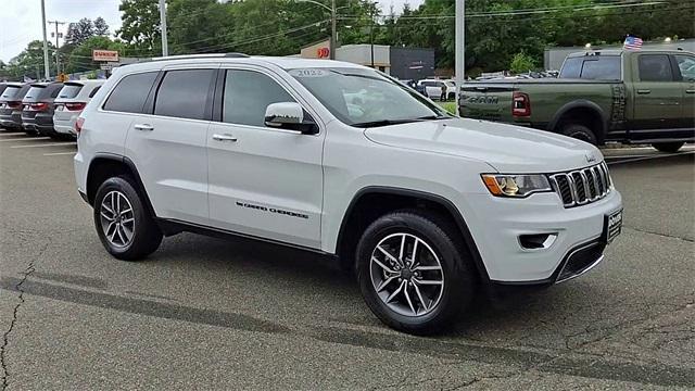 used 2022 Jeep Grand Cherokee WK car, priced at $26,704