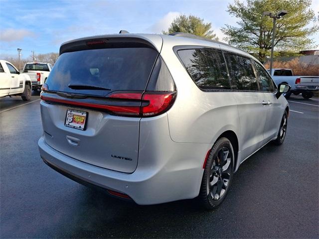 used 2023 Chrysler Pacifica car, priced at $39,888