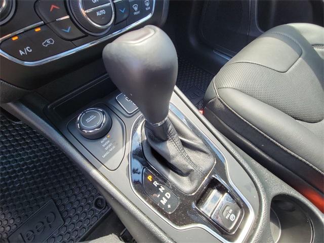 used 2021 Jeep Cherokee car, priced at $26,995