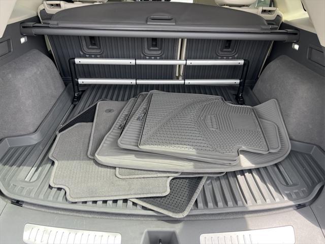 used 2021 Cadillac XT5 car, priced at $33,495