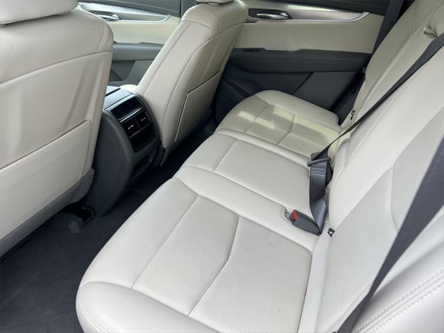 used 2021 Cadillac XT5 car, priced at $33,495