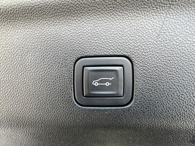 used 2023 Cadillac Escalade car, priced at $66,995