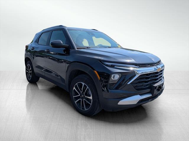 used 2025 Chevrolet TrailBlazer car, priced at $27,795