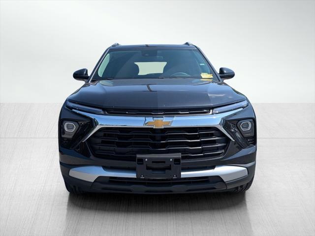 used 2025 Chevrolet TrailBlazer car, priced at $27,795