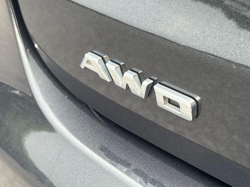 used 2023 Cadillac XT6 car, priced at $39,895