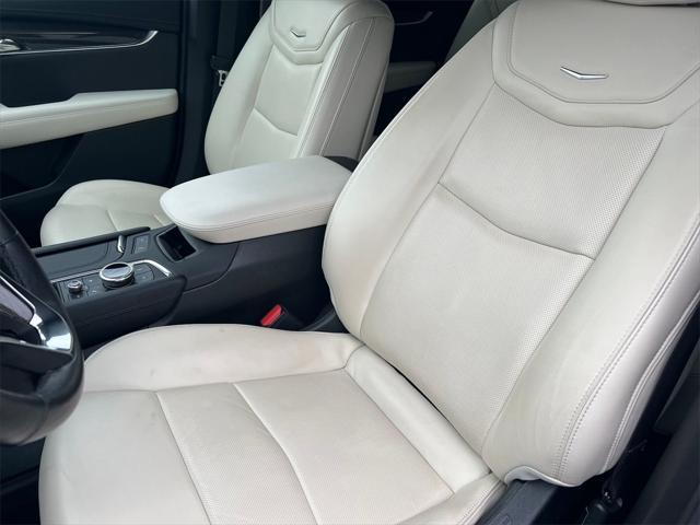 used 2023 Cadillac XT6 car, priced at $44,995