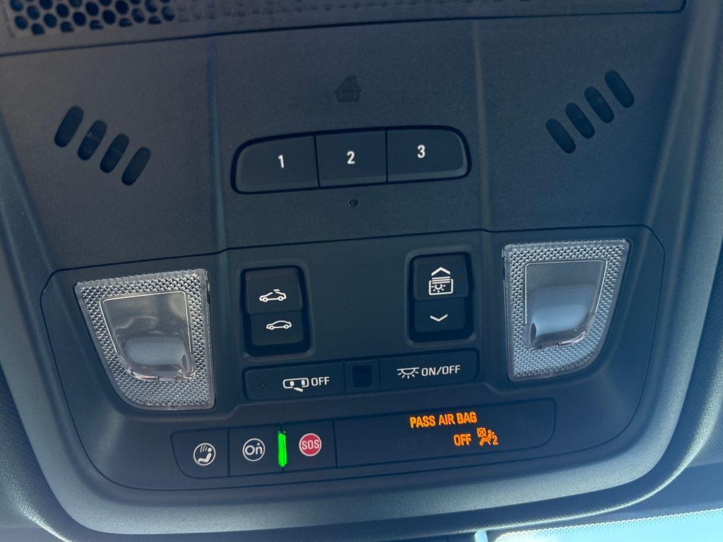 new 2025 Cadillac XT5 car, priced at $56,090