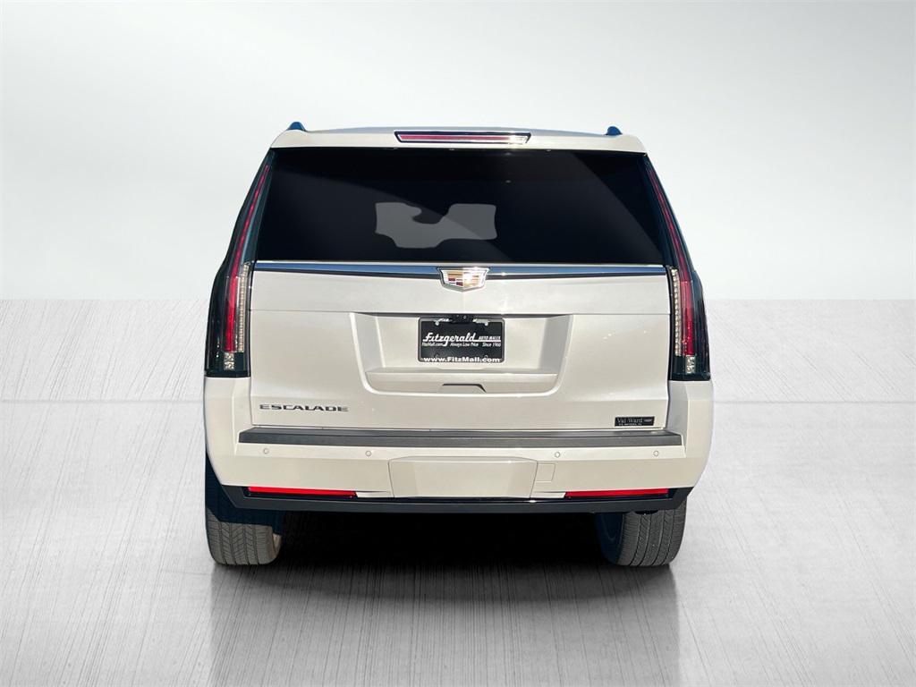 used 2020 Cadillac Escalade car, priced at $46,995