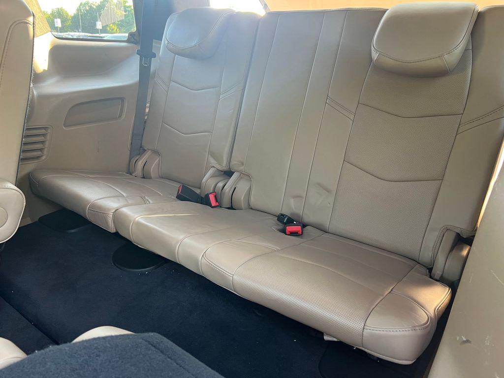 used 2020 Cadillac Escalade car, priced at $45,995