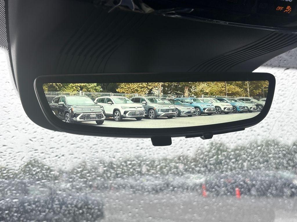 new 2026 Cadillac VISTIQ car, priced at $94,715