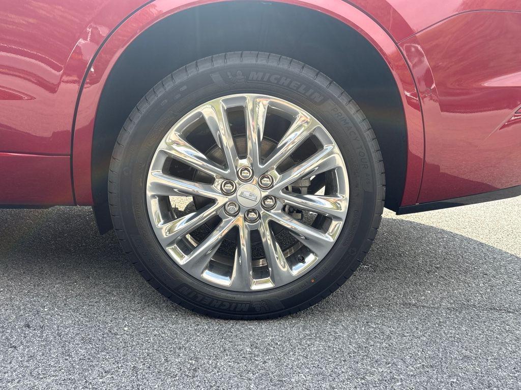new 2025 Cadillac XT6 car, priced at $74,260