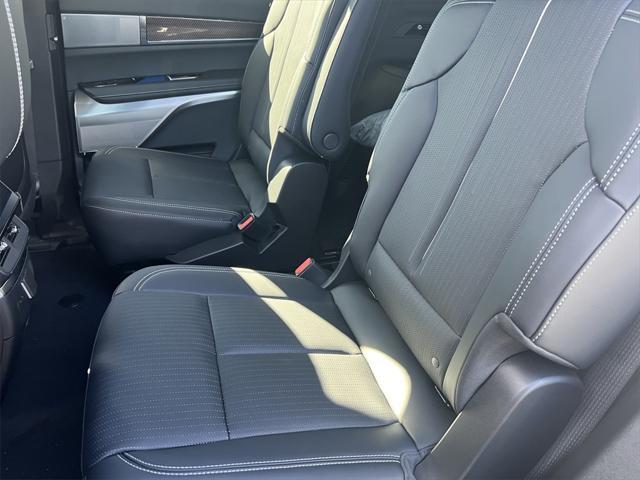 new 2026 Cadillac VISTIQ car, priced at $81,015