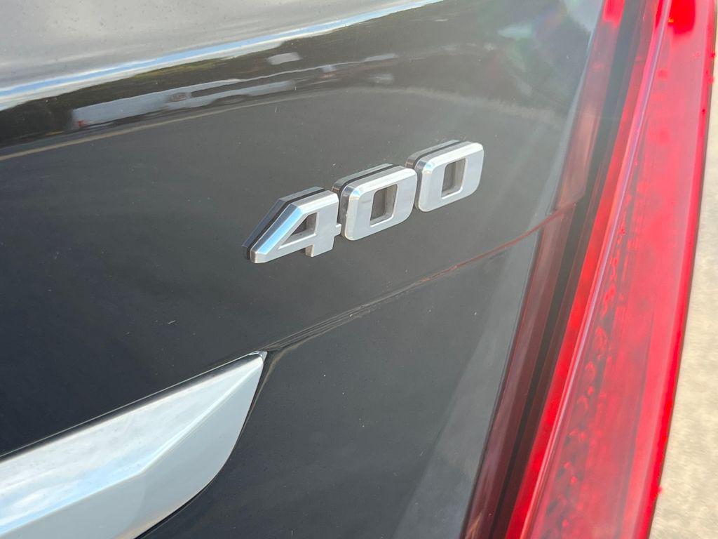 used 2023 Cadillac XT5 car, priced at $31,995