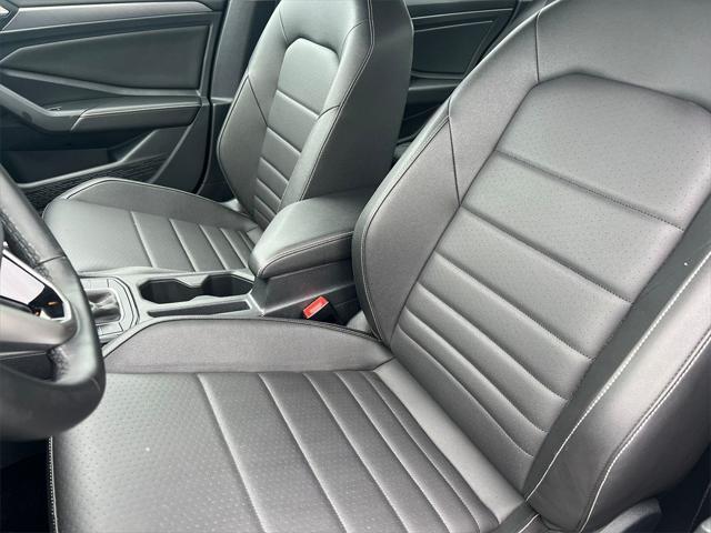 used 2024 Volkswagen Jetta car, priced at $21,995